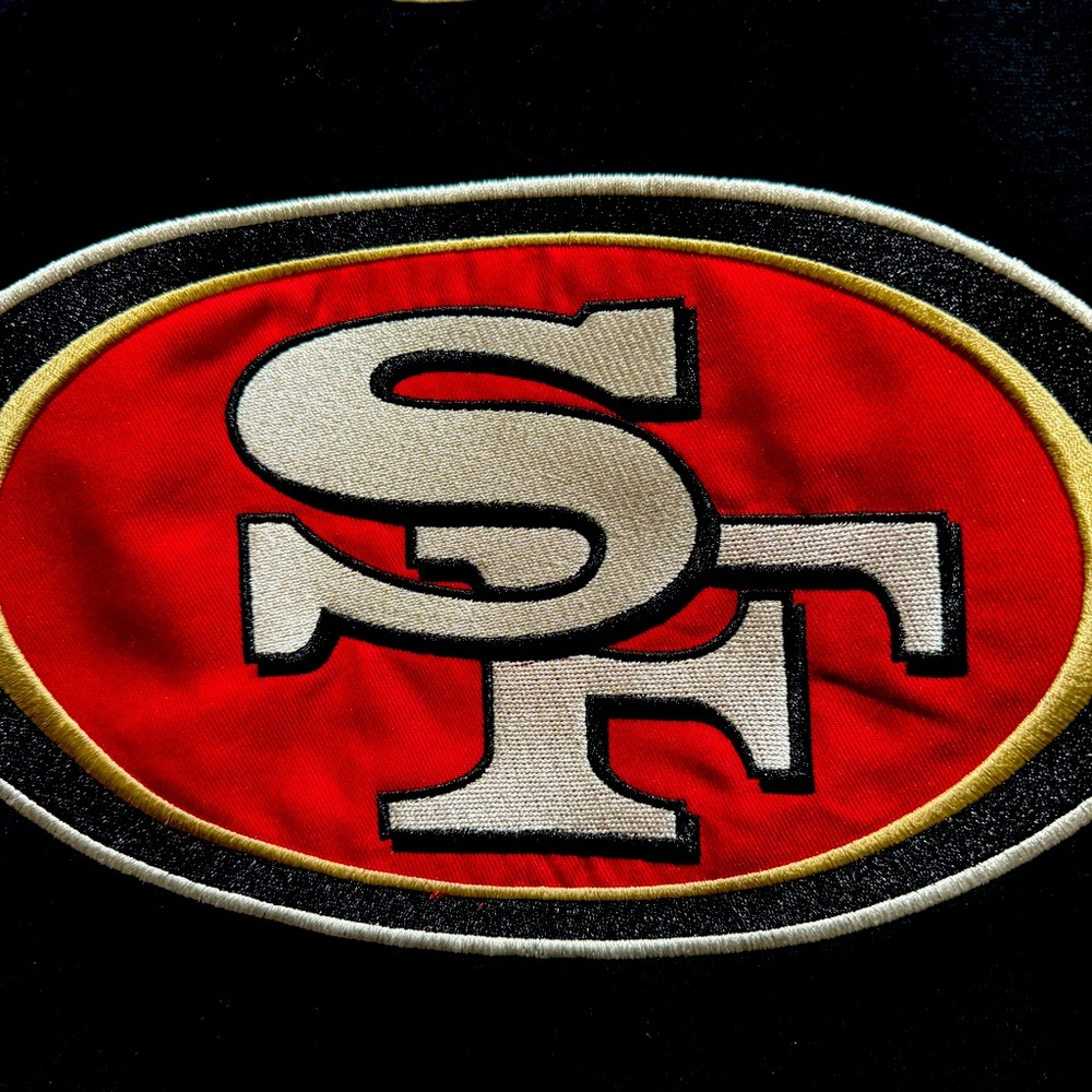 LET'S GOOOOO!! 🏈. 49ers Throwback lacer pullover hoodie.
